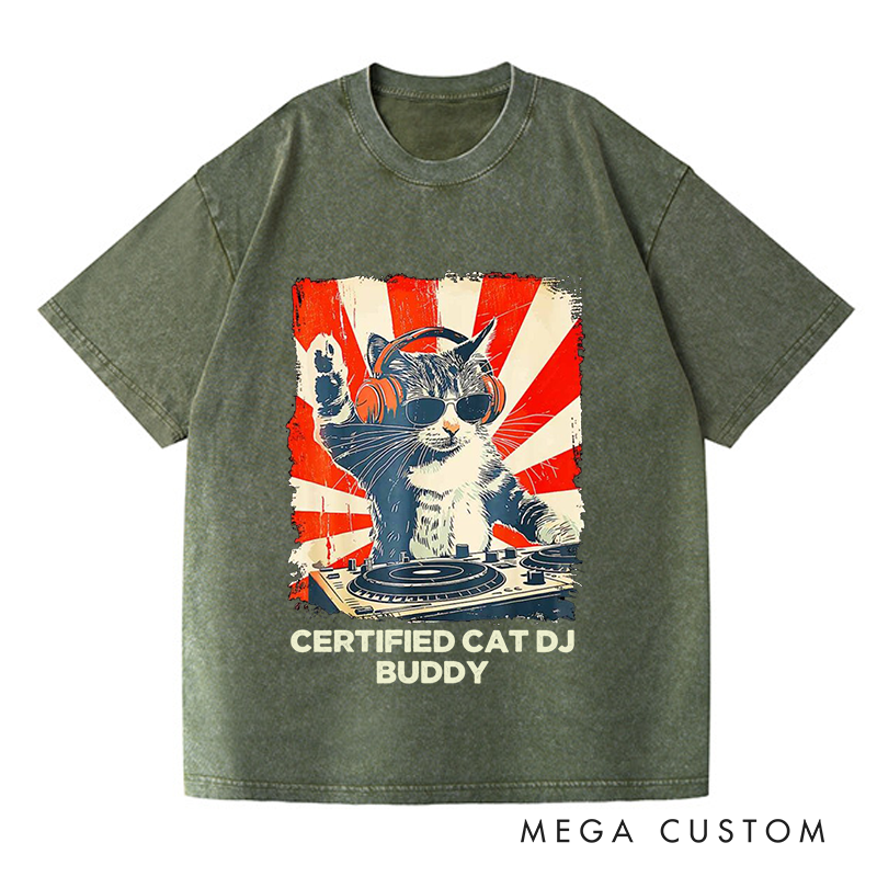 Personalized Washed T-Shirts Cool Retro Cat DJ Buddy Music Lover and Funny Cat DJ with Headphones Art T-Shirt