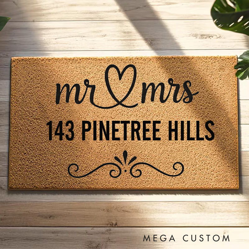 Personalized Couple Doormat with Heart and Mr. & Mrs. Design Custom Welcome Mat for New Home Durable Coir Rug for Entryway Perfect Housewarming Gift
