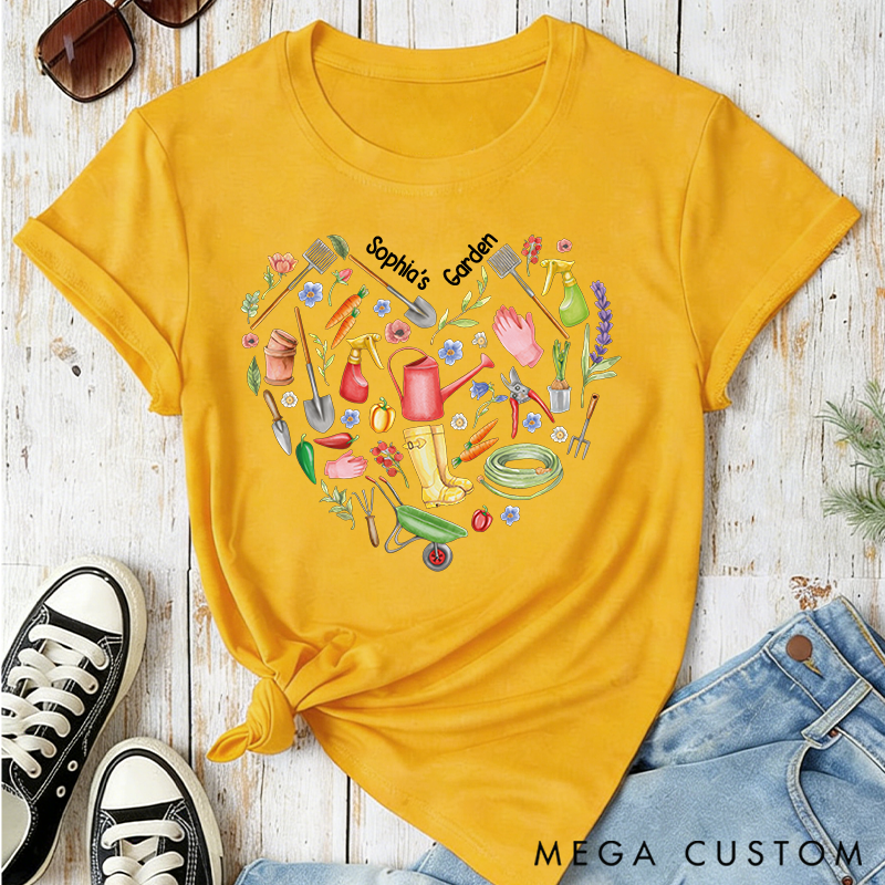 Personalized Gardener Heart Classic T-shirts Vintage Botanical Valentine's Day Crewneck Gift