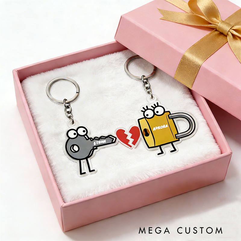 Personalized Matching Couple Keychain Custom Names Romantic Holiday Gift for Couples