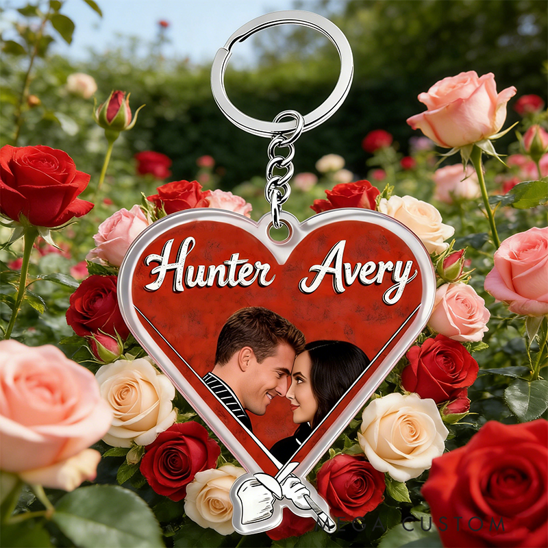 Personalized Love Gaze Keychain Custom Photo Engraved Keychain Cherished Gift for Lovers