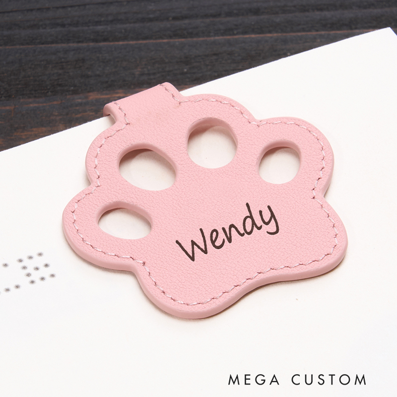 Personalized Leather Bookmark Dog Paw Bookmark Magnetic Bookmark Custom Name Engraved Page Marker Gift for Readers and Dog Lovers Unique Pet-Themed Book Accessory Pet Accessories