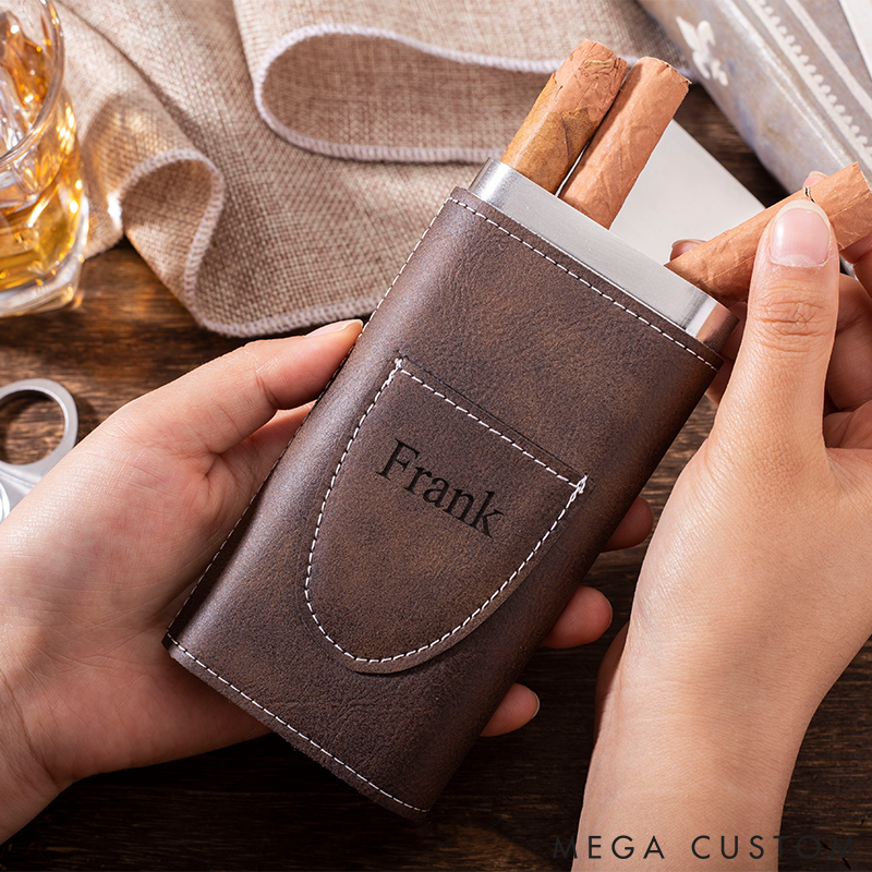 Personalized Leather Cigar Case for Him Engraved Cigar Case with Cutter Groomsman Wedding Party Cigar Holder Bachelor Favors Cigar Case Leather Cigar Accessories