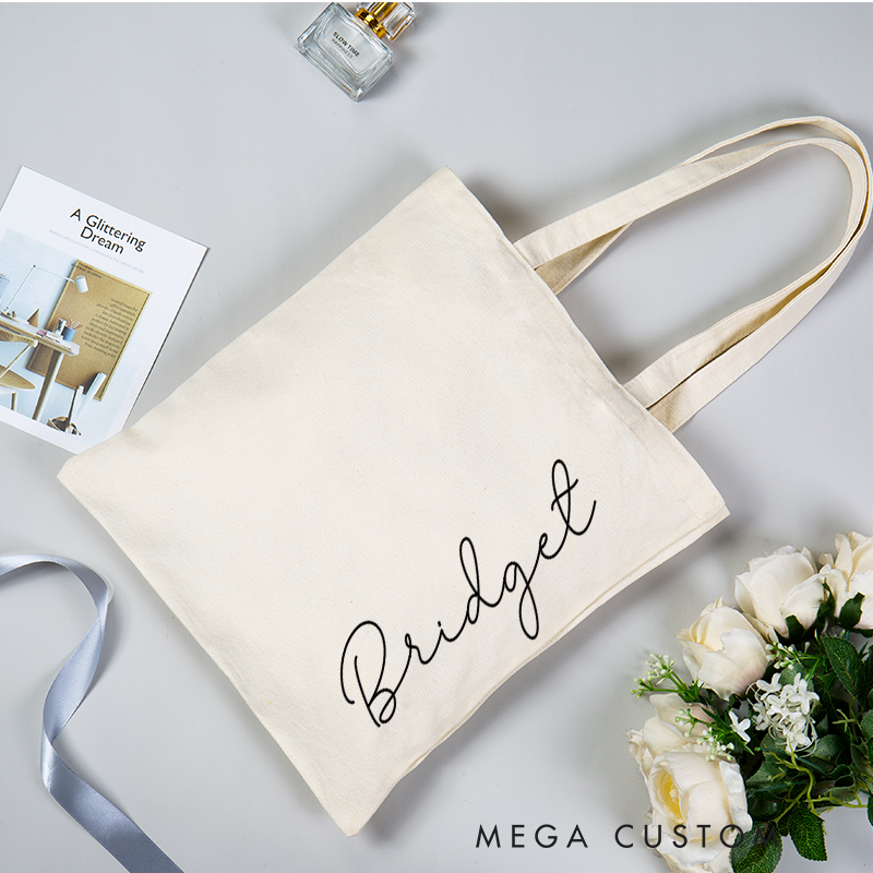 Personalized Canvas Tote Bag Custom Name Minimalist Shoulder Bag Eco-Friendly Reusable Gift for Women Students and Everyday Use