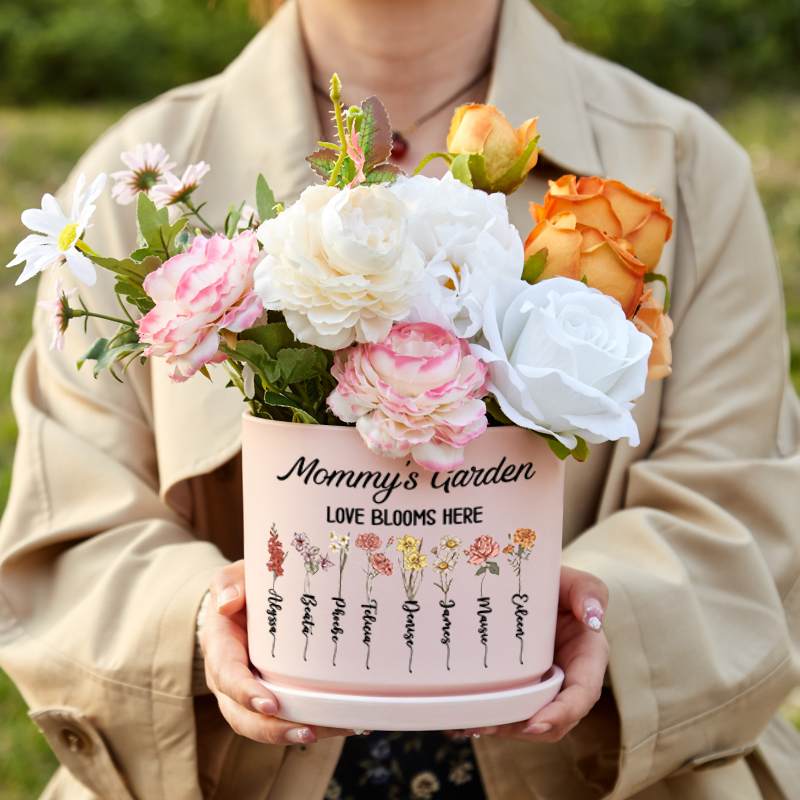 Personalized Gifts for Mom Custom Flower Pot Grandmas Garden Gift for Grandma Birth Flower Mom Gifts from Daughter