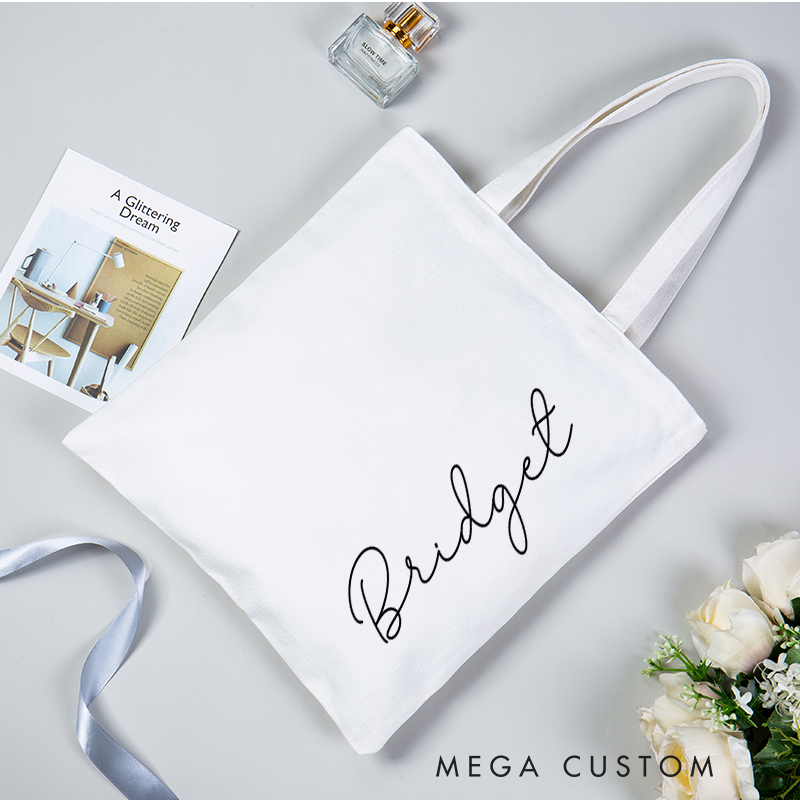 Personalized Canvas Tote Bag Custom Name Minimalist Shoulder Bag Eco-Friendly Reusable Gift for Women Students and Everyday Use