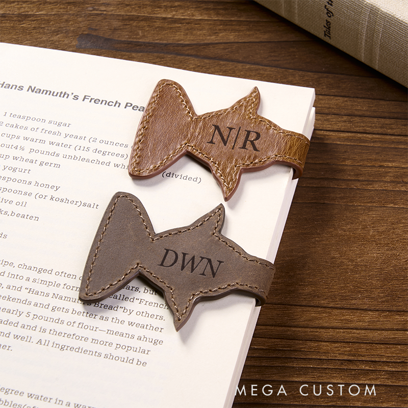 Personalized Leather Star Wars Bookmark Custom Name Engraved Page Marker Gift for Sci‑Fi Fans and Movie Lovers Star Wars Gifts Unique Galaxy‑Inspired Book Accessory  