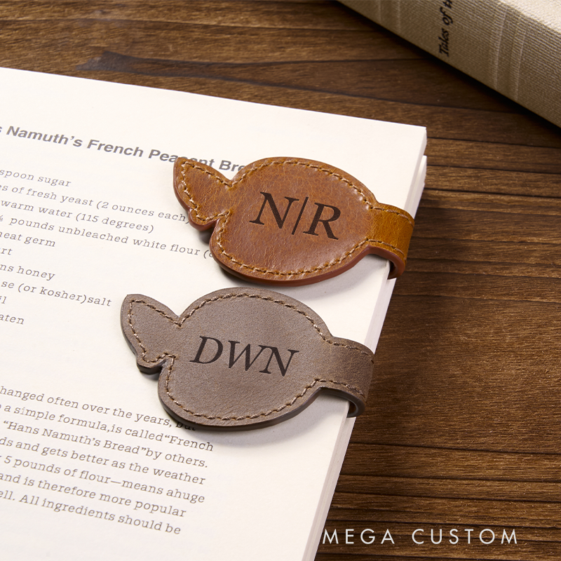 Personalized Leather Bookmark Apple Shaped Bookmark Custom Name Engraved Page Marker Thoughtful Gift for Readers and Teachers Unique Handmade Book Accessory Teacher Appreciation