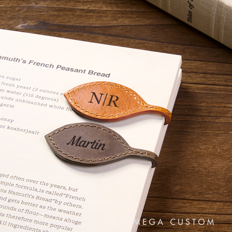 Personalized Leather Bookmark Leaf Shaped Bookmark Custom Name Engraved Page Marker Elegant Gift for Nature Lovers and Readers Unique Handmade Rustic Accessory