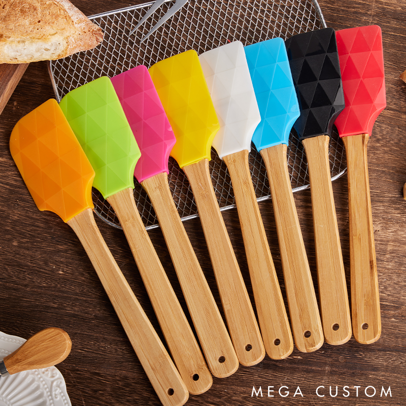 Personalized Silicone Spatula with Engraved Wooden Handle Custom Baking Utensil Gift for Bakers Kitchen Accessories  