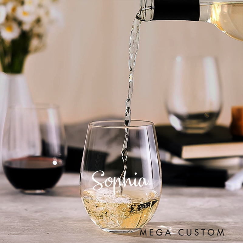 Personalized 16oz Wine Glass Custom Wine Glass with Name Elegant Gift for Wine Lovers and Special Occasions New Homeowner Gifts