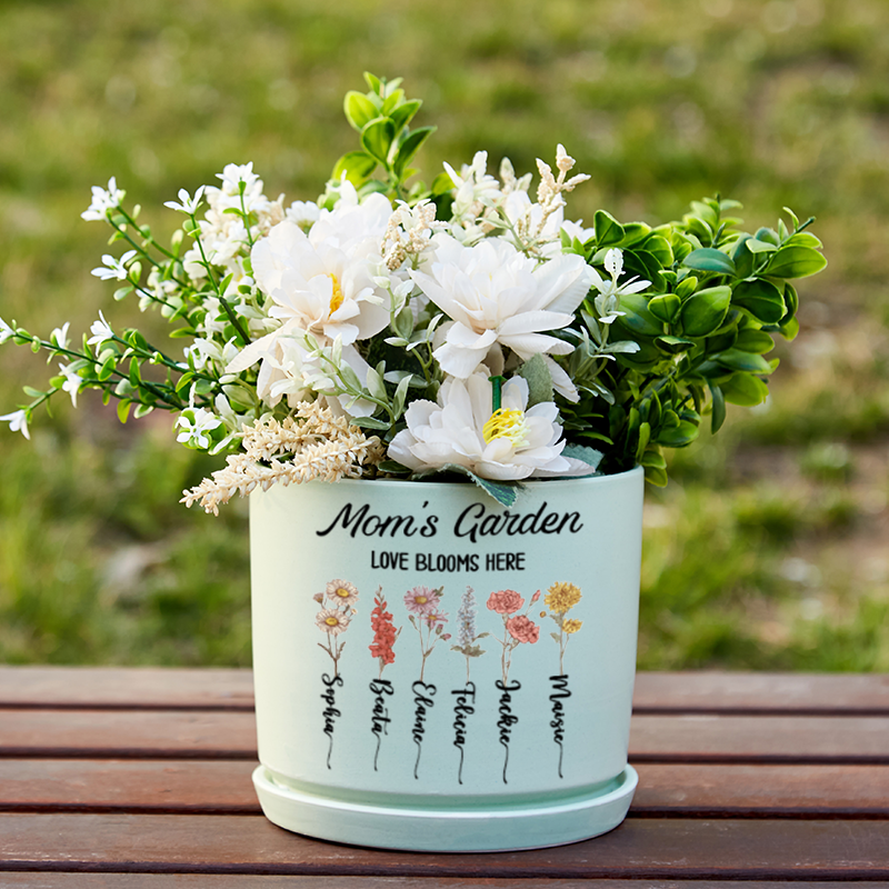 Personalized Gifts for Mom Custom Flower Pot Grandmas Garden Gift for Grandma Birth Flower Mom Gifts from Daughter