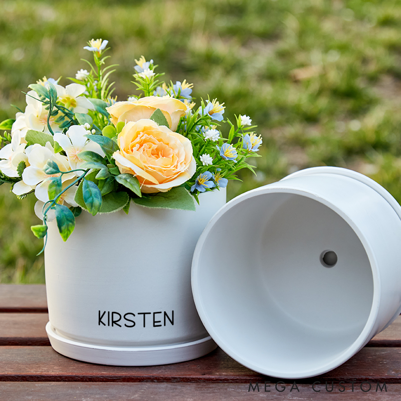 Personalized Flower Pot with Name Custom Gifts for Plant Lovers Home Office Decor Minimalist Plant Pot with Bamboo Tray