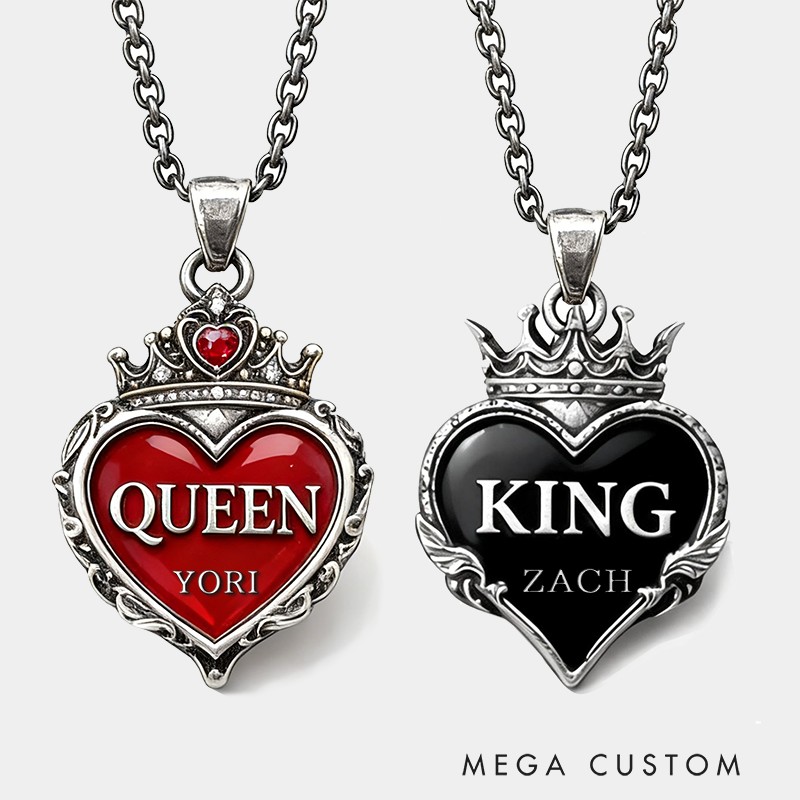 Personalized Couple Necklaces Vintage Royal Crown Heart King & Queen Engravable Name for Romantic Couples and Anniversary Celebrants