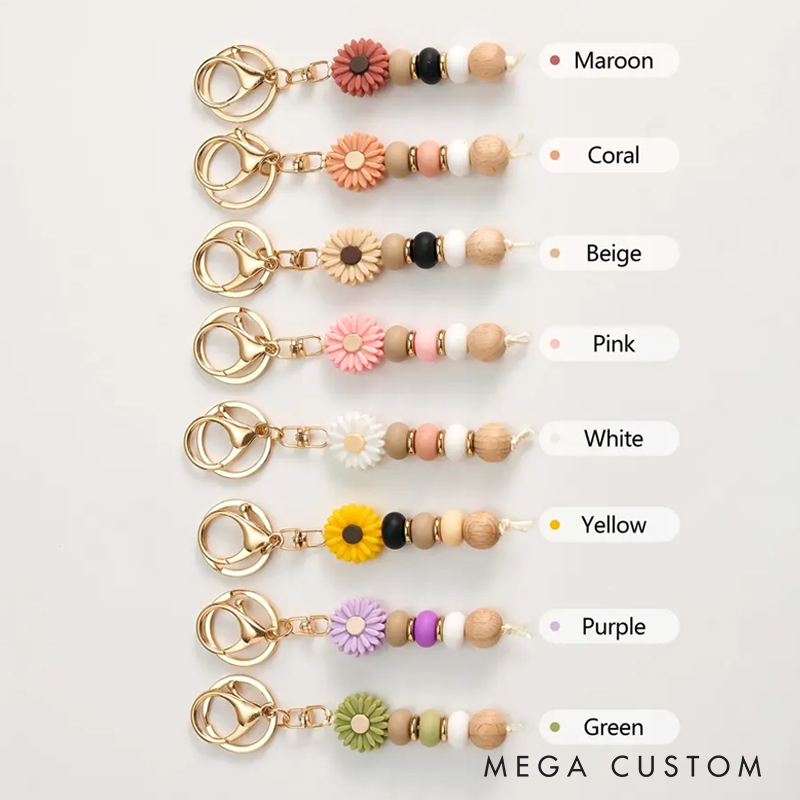 Personalized Name Keyring Handmade Daisy Beaded Keychain Cute Custom Bag Charm Gifts for Her Back to School or Friendship Gift