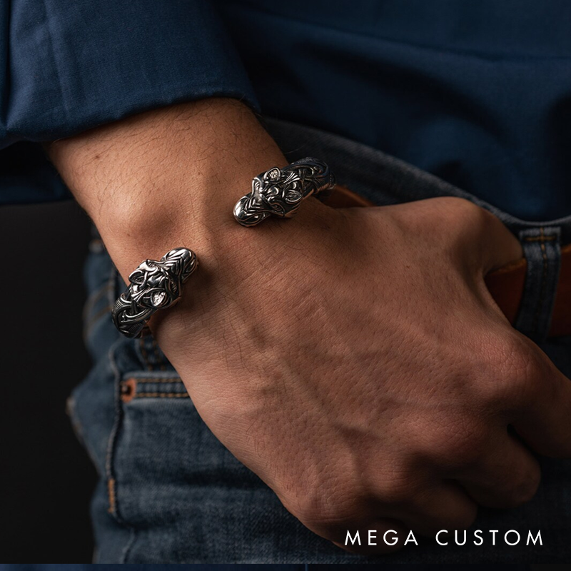 Viking Warrior Bracelet Norse Metal Adjustable Arm Ring Cuff Torc with Wolf Heads Viking Jewelry for Men Women Gift for Him and Her