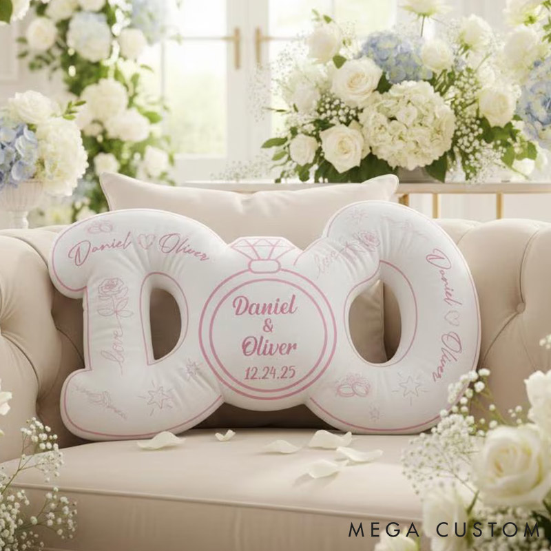 Personalized Couple Custom Initial Wedding Throw Pillow Custom Names Couple Home Pillow Romantic Valentine's Day Gift for Newlyweds for Wife