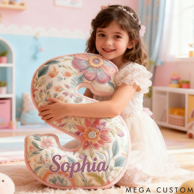 Personalized Flower Girl Elegance Floral 26 Letters Pillow Custom Girl friend Name Graphic 3D Printed Cushion Christmas Valentine's Day Gift for Her