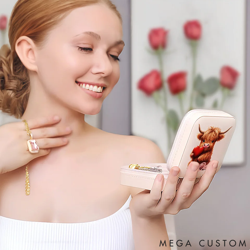 Personalized Pet Lover Cute Love Heart Highland Cow with Name Birthday Anniversary Valentine's Day Jewelry Box