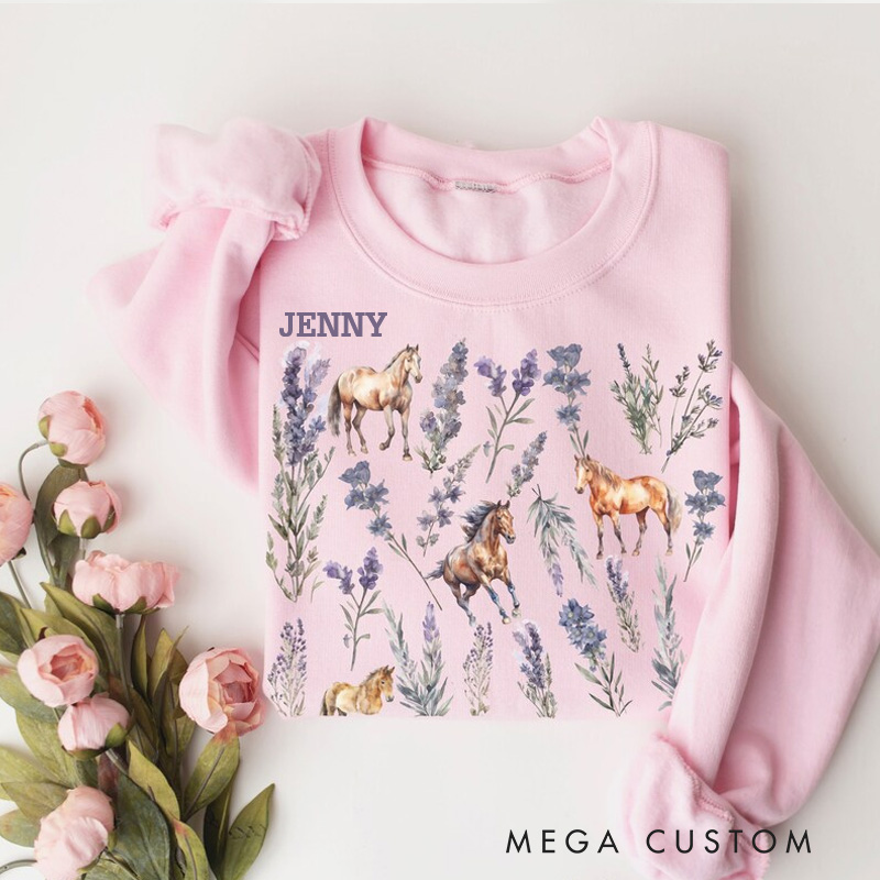 Personalized Floral Horse Sweatshirt Lavender Horse Girl Sweater Lilac Flower Crewneck Floral Equestrian Shirt Horseback Riding for Riding Lovers