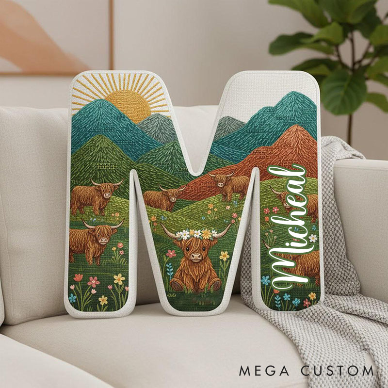 Personalized Highland Cow Initial Pillow Custom Nature-Inspired Throw Pillow for Girlfriend Wife 3D Graphic Pillow for Her