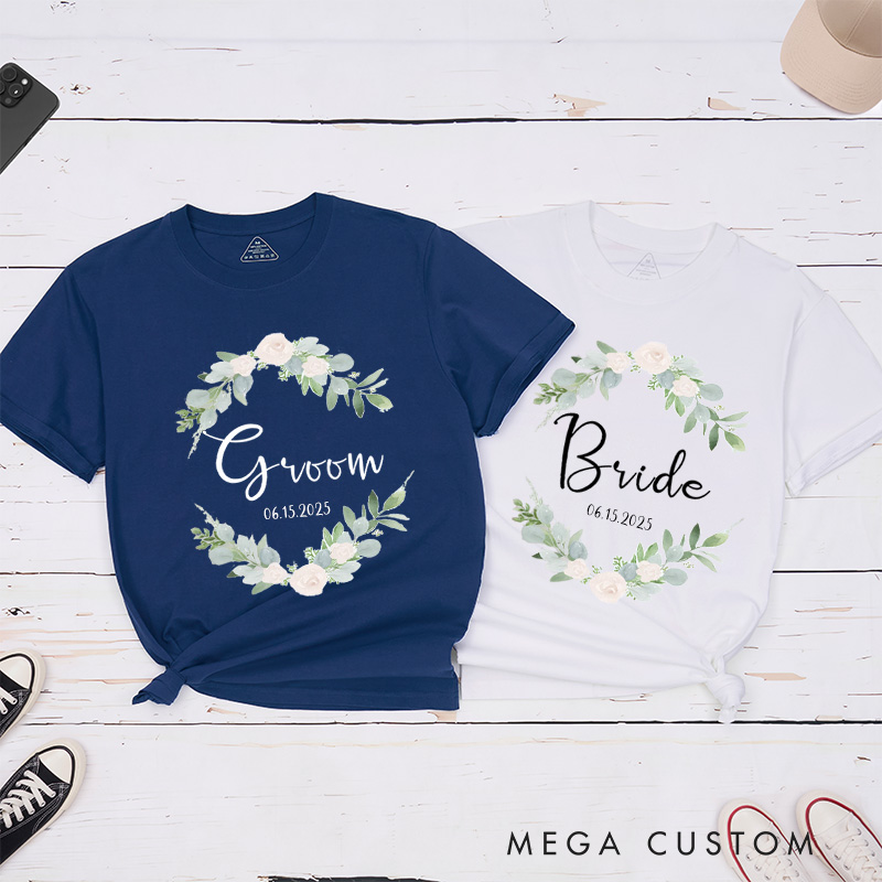 Personalized Elegant Floral Wreath Bride and Groom Matching Wedding Couple Classic T-Shirt