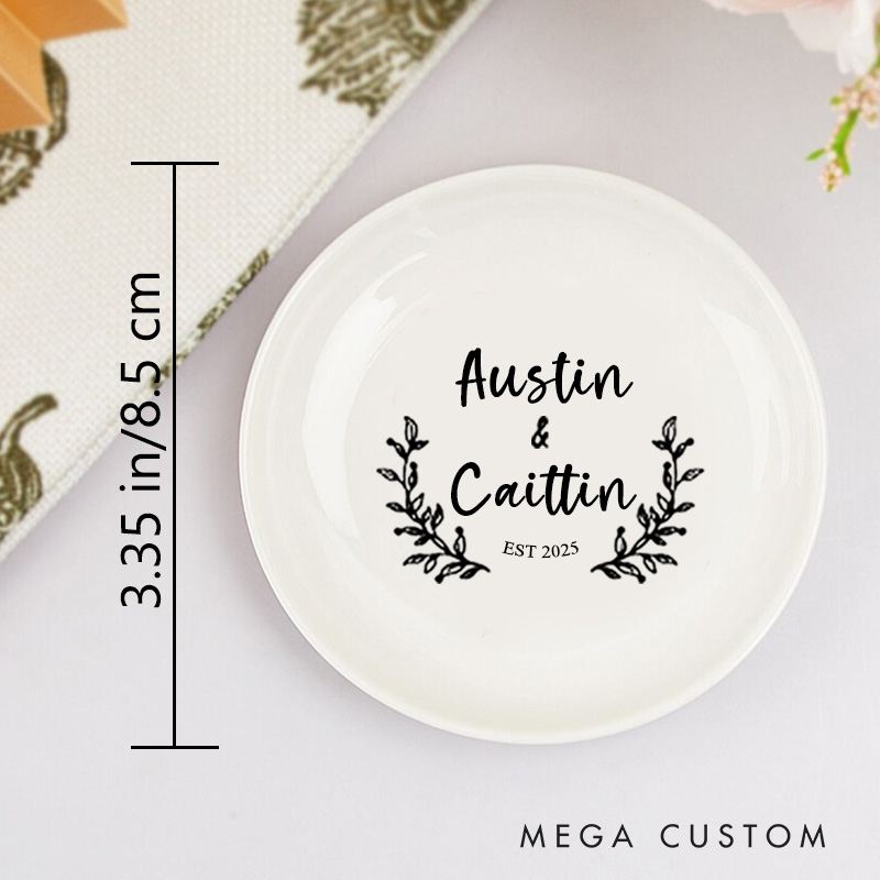 Personalized Rustic Laurel Wreath Wedding Monogram with Names and Date Wedding Engagement Round Ring Dish