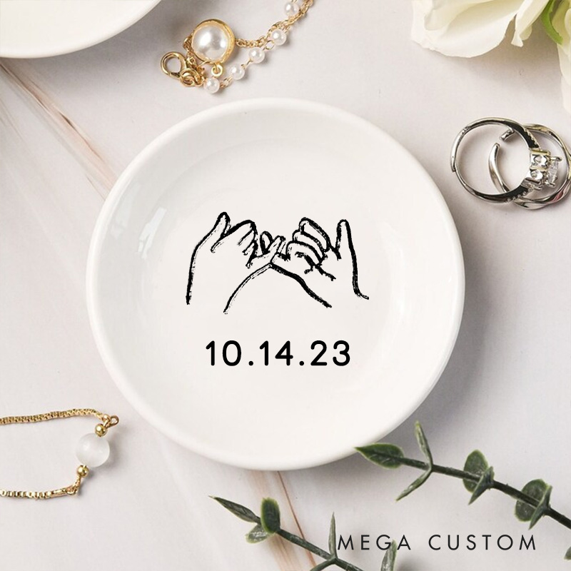 Personalized Minimalist Hand-in-Hand with Date Wedding Engagement Round Ring Dish