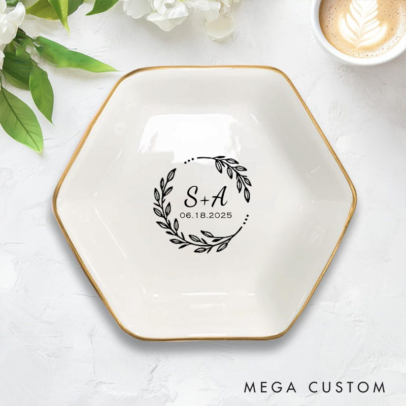 Personalized Leafy Wreath Monogram Wedding Engagement Gold-Trimmed Hexagon Ring Dish