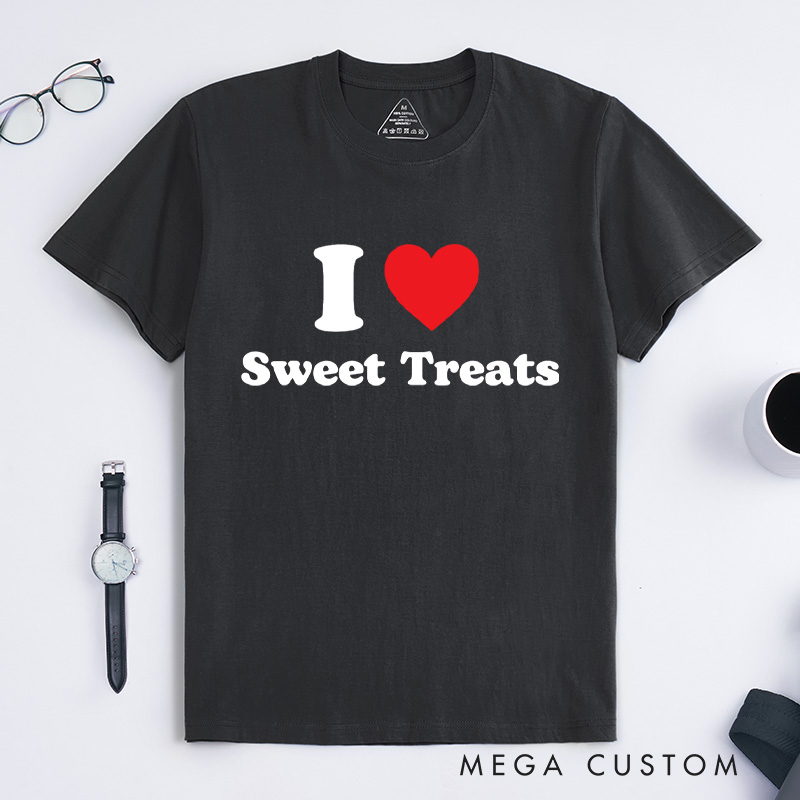 Personalized I Love Custom Bold Design with Vibrant Red Heart for a Fun and Unique Statement T-Shirt