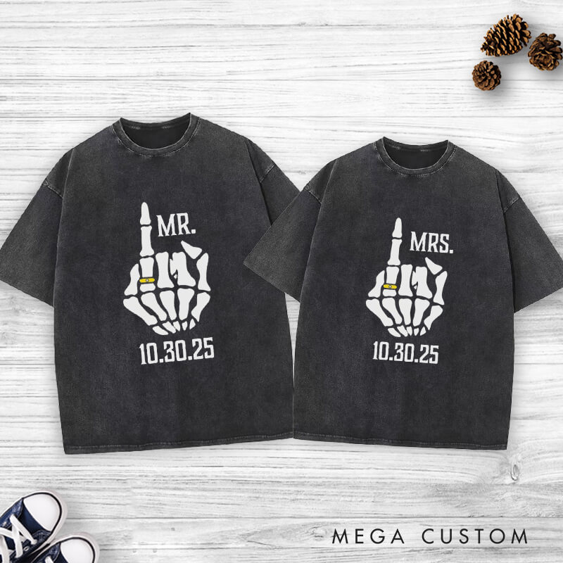 Personalized Funny Gesture Skeleton Mr and Mrs Matching Wedding Couple Washed T-Shirt
