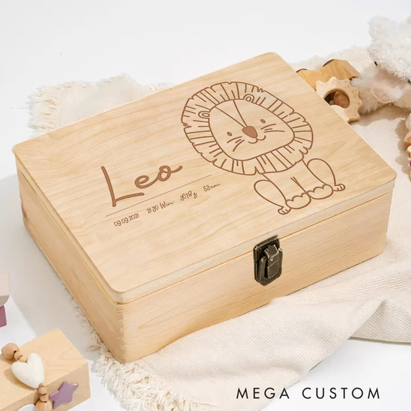Personalized Baby Memory Box "Lion" Baby Memory Box with Engraved Name