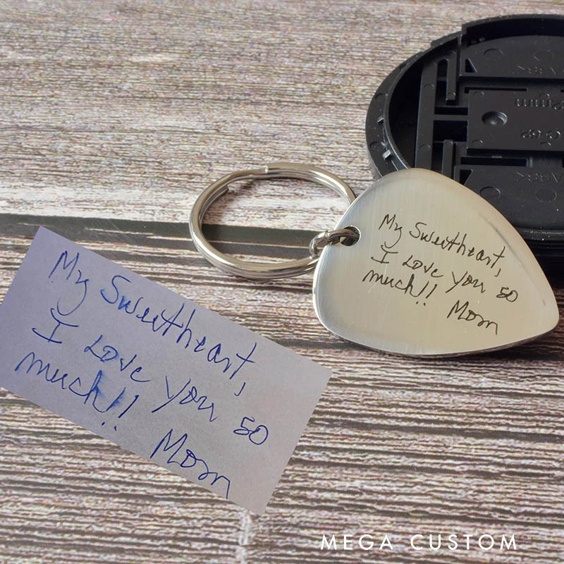 Personalized Signature Keychain Actual Handwriting Keychain Guitar Pick Keychain Custom Gifts for Father for Husband for Boyfriend for Son