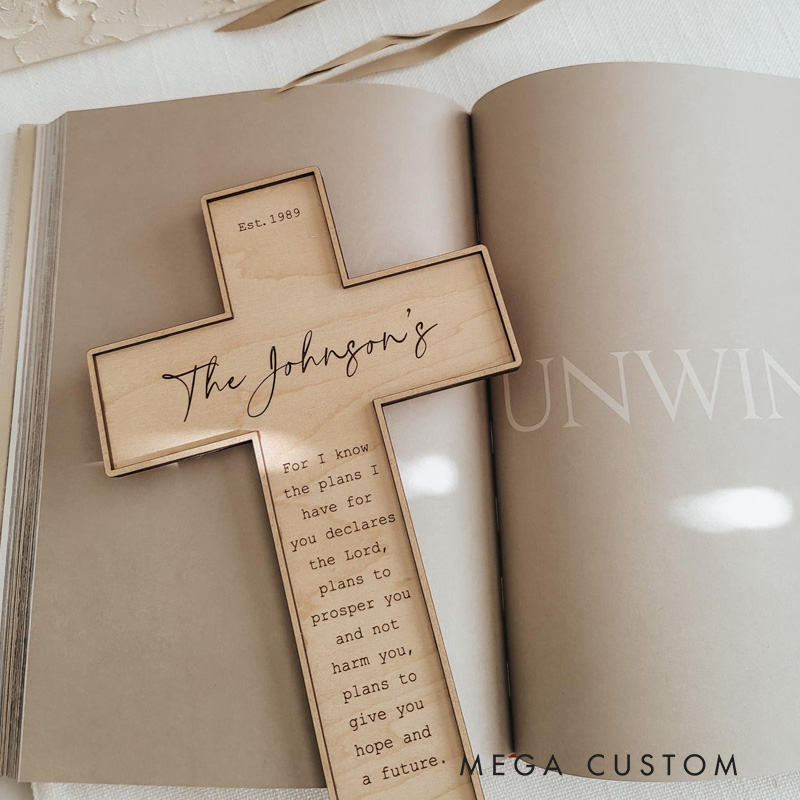 Personalized Bible Verse Wooden Cross with Family Name Engraving Religious Gift Home Decor Wedding Gift Christian Gift 