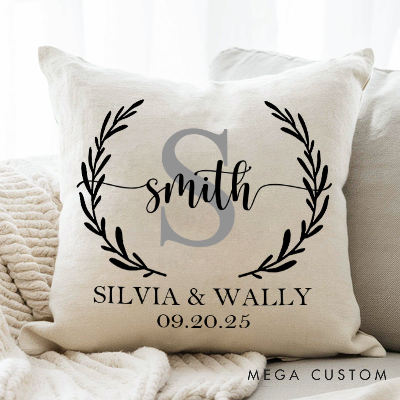 Personalized Couple Elegant Wreath Pillow with Initials Couple Name Valentine's Day Pillow Mr. and Mrs. Pillow Husband Wife Gift for Him Her