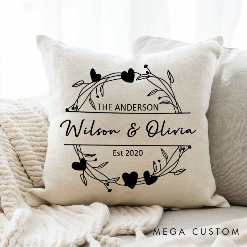 Personalized Couple Pillow Husband Wife Anniversary Pillow Romantic Heart Wreath Design Pillow with Names and Established Year
