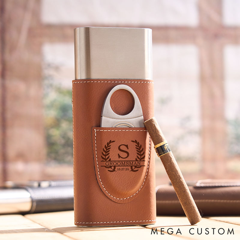 Personalized Groomsman Leather Cigar Case Engraved Men's Wedding Party Cigar Holder with Cutter Bachelor Favors Cigar Case Leather Cigar Accessories