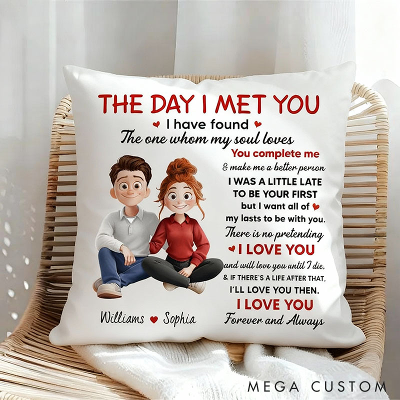 Personalized Romantic Couple Pillow Custom Valentine's Day Gift Pillow Couple Christmas Decor Pillow for Girlfriend