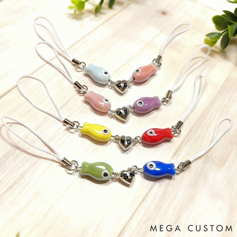 Personalized Couple Magnetic Matching Fish Keychain Set Custom Initials Ceramic Phone Bag Charm Valentine's Day Gift for Him Her Boyfriend Girlfriend