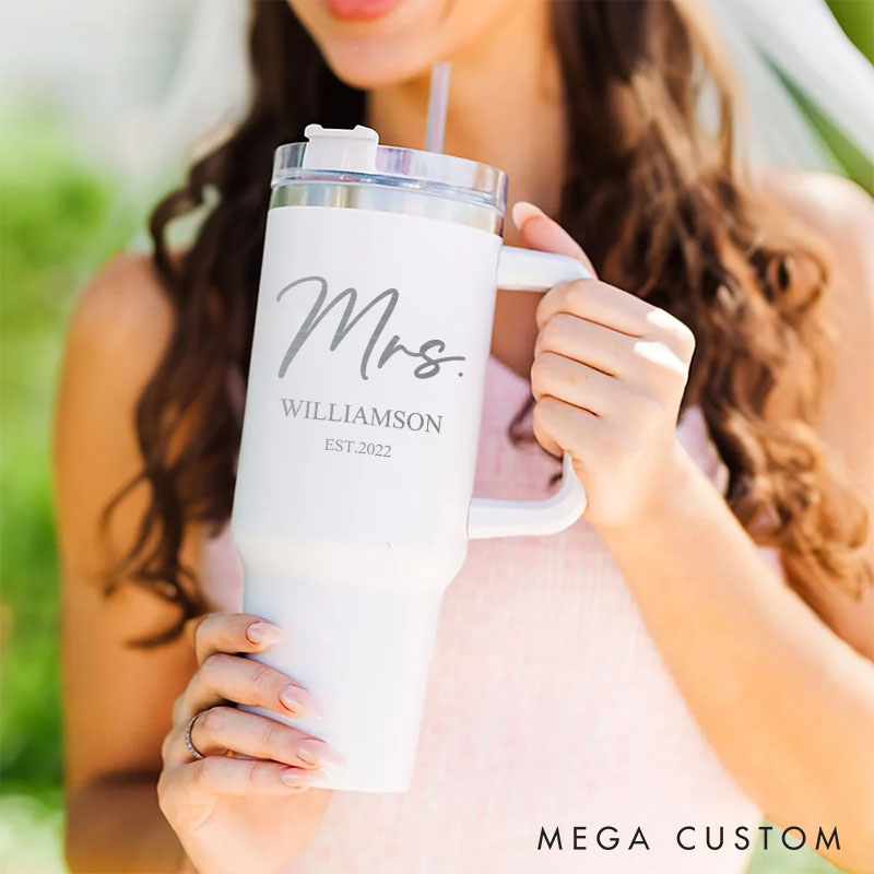 Personalised Mr. & Mrs. Travel Tumbler 40oz Tumbler with Handle & Straw for Couple Anniversary Gift Travel Mug for Husband Wife