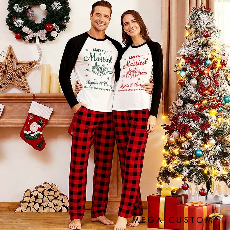 Personalized Couple Merry and Married First Christmas Pajamas Custom Newlyweds Heart Locked Wedding Christmas Matching Pjs for Husband Wife