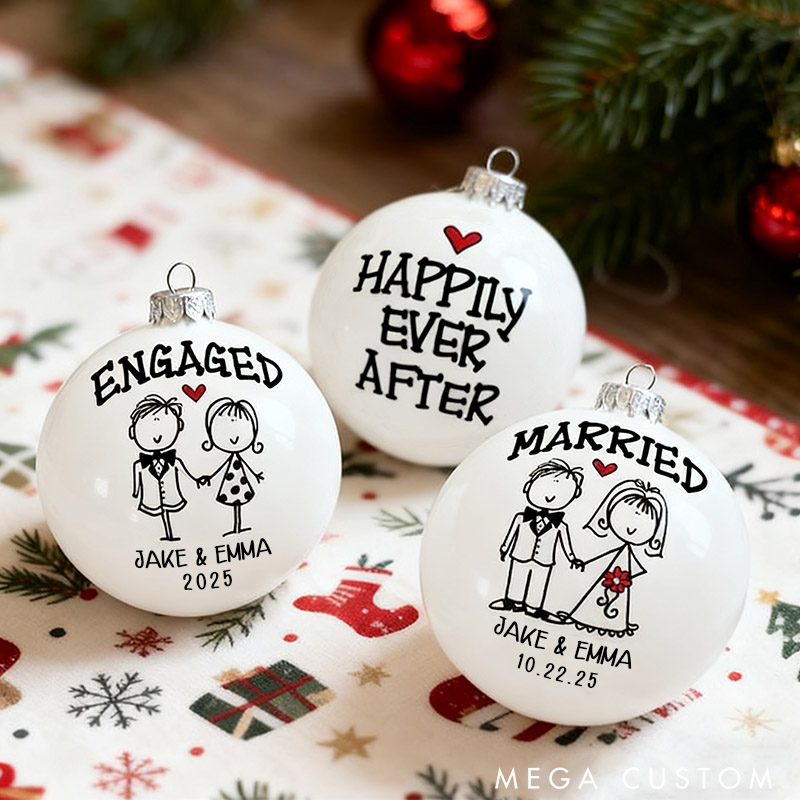 Personalized Mr and Mrs Married Engaged Matching Christmas Ball Ornament Custom Newlyweds Name Hand-Painted Xmas Ball First Christmas Gift for Him Her