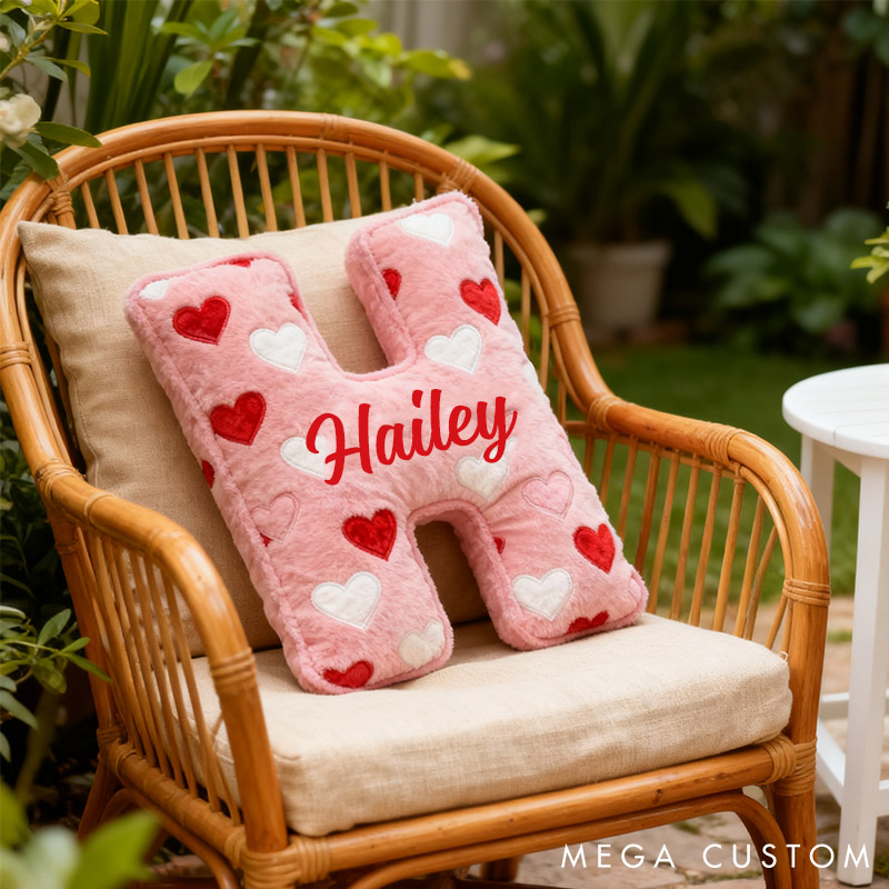 Personalized Heart-Pattern Initial Pillows Perfect Holiday Gift for Girlfriend Valentine's Day Gift for Her Xmas Home Decor Pillow