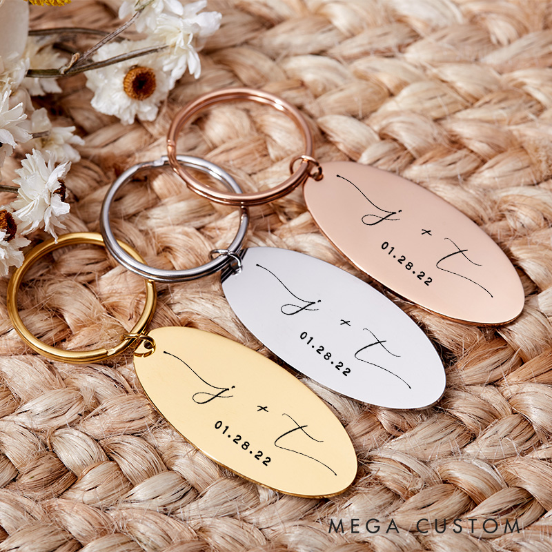 Personalized Couple Initials with Date Wdding Engagement Honeymoon Oval Keychain