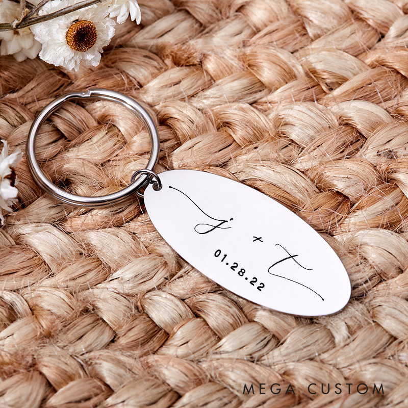 Personalized Couple Initials with Date Wdding Engagement Honeymoon Oval Keychain