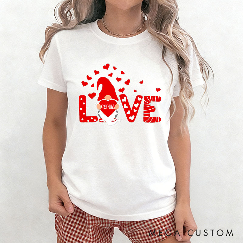 Personalized Couple Cute Love Gnome with Heart Matching T-Shirt Valentine's Day T-Shirt for Husband Wife Boyfriend Girlfriend Gift for Hubby Wifey