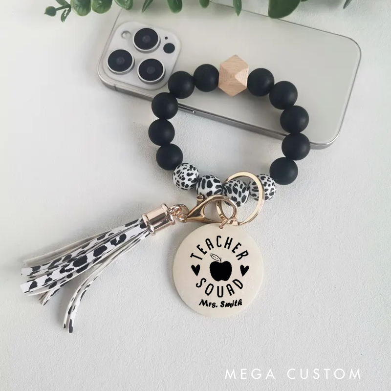 Personalized Teacher Keychain Teacher Squad Design Silicone Beads Bracelet Keychain Wooden Engraved Wristlet Keychain Teacher Appreciation Gift