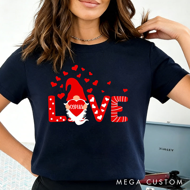 Personalized Couple Cute Love Gnome with Heart Matching T-Shirt Valentine's Day T-Shirt for Husband Wife Boyfriend Girlfriend Gift for Hubby Wifey
