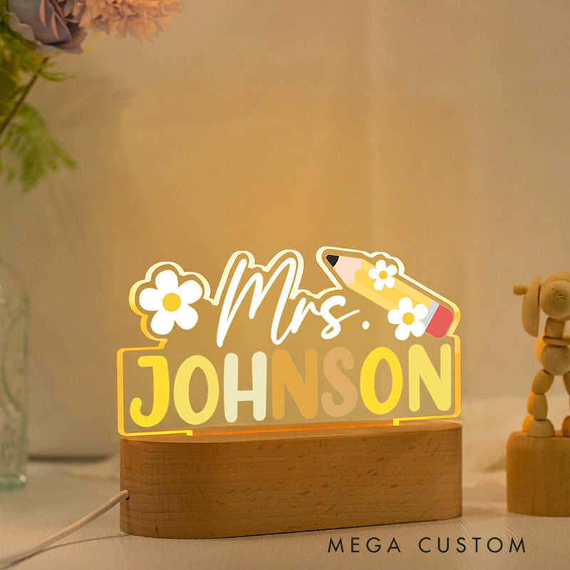Personalized Teacher LED Desk Lamp with Flower Pencil Name Design Unique Gift for Teachers
