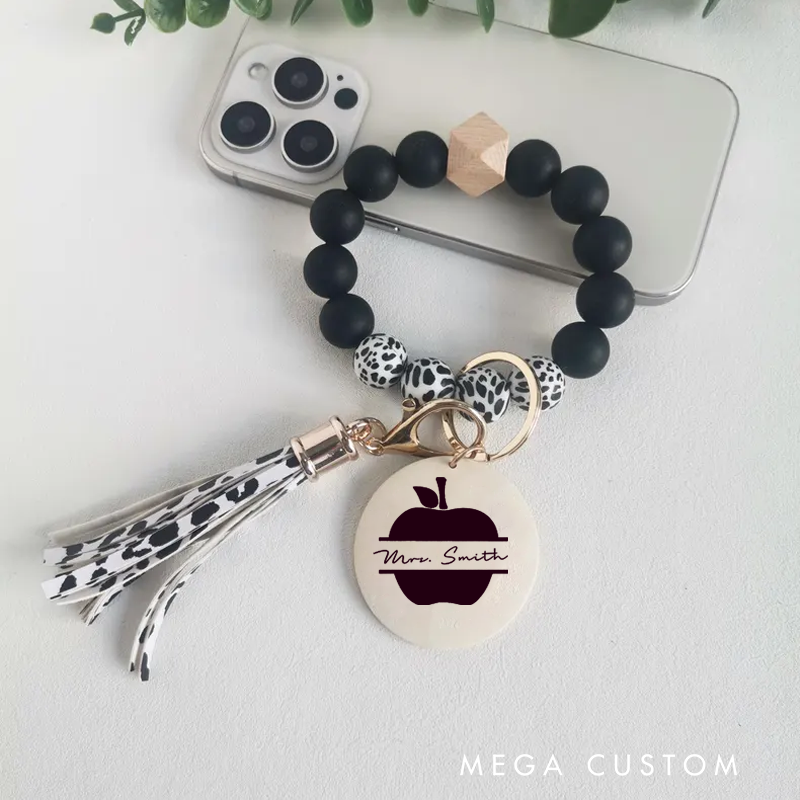 Personalized Teacher Keychain Apple Design Silicone Beads Bracelet Keychain Wooden Engraved Wristlet Keychain Teacher Appreciation Gift